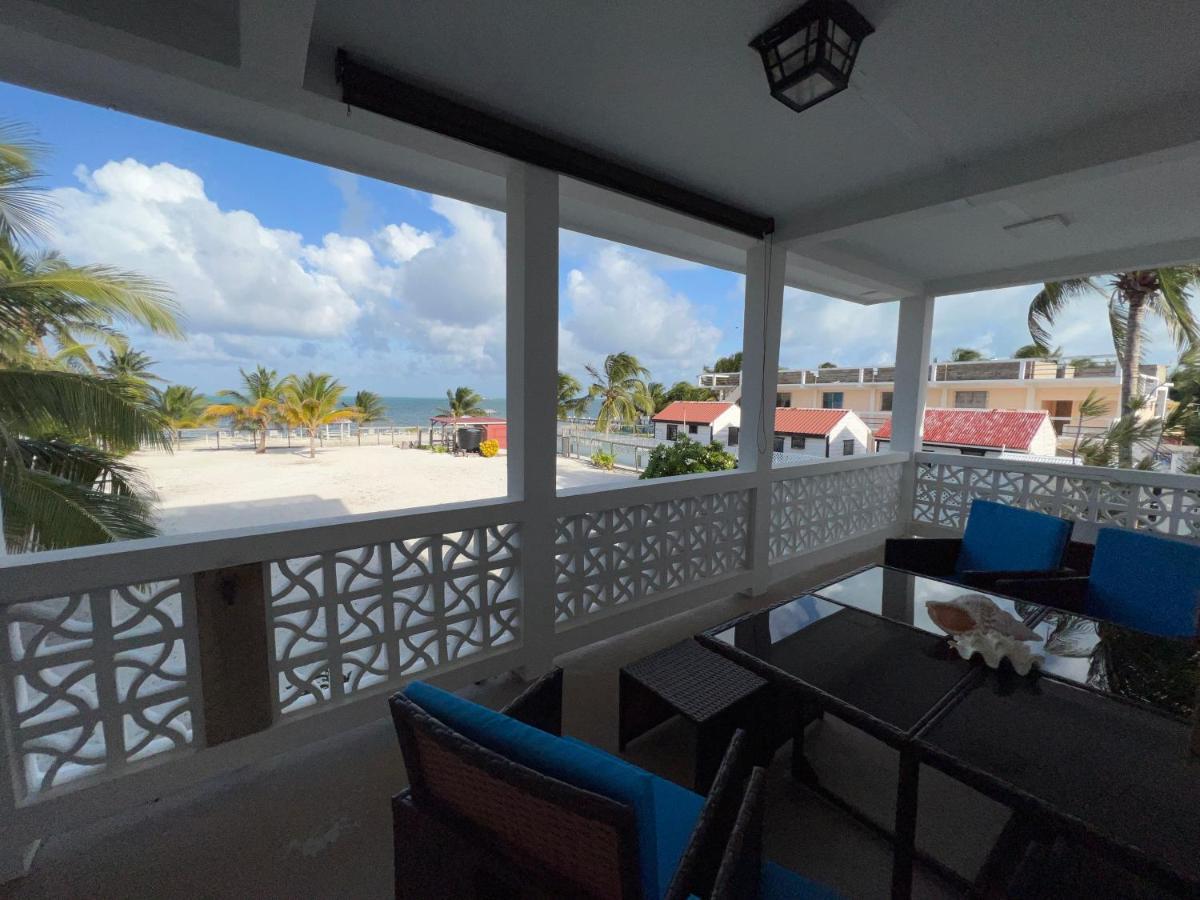Treetops Hotel Caye Caulker Exteriör bild